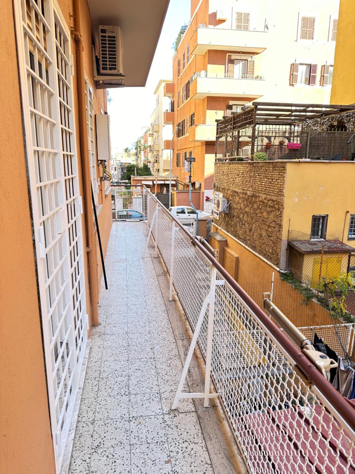 شقة La Chiave Del 23, Roma In Tasca المظهر الخارجي الصورة